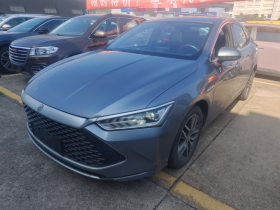 比亚迪 秦PLUS 2021款 DM-i 55KM 旗舰型