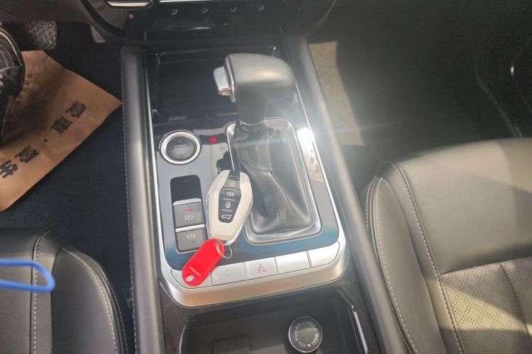 捷途X90 2019款 1.6T DCT尊旅版 5座 国VI中控内饰18