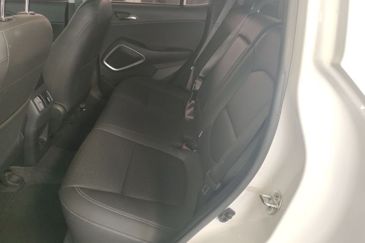 北京现代ix35 2020款 2.0L 自动两驱智勇·畅享版中控内饰21