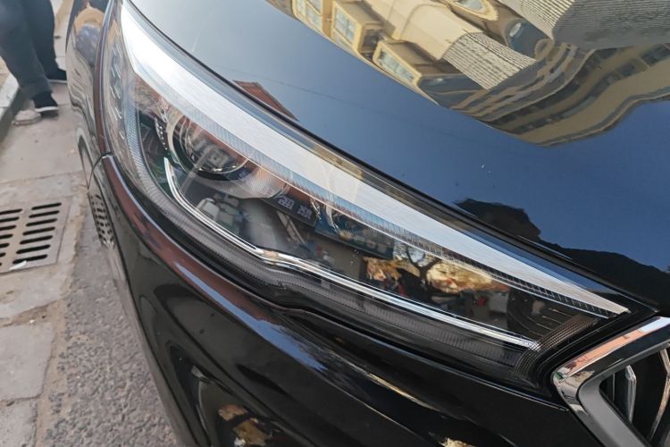 红旗H5 2018款 30TD 型动版车身外观8