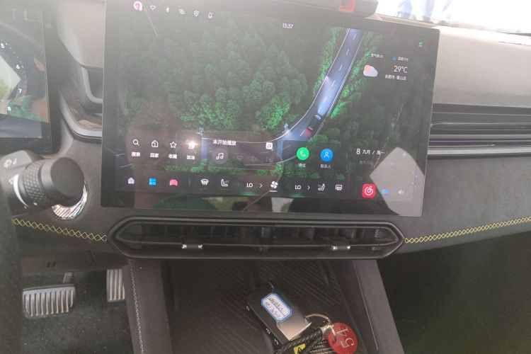 领克03 2023款 2.0TD DCT劲Pro局部细节16