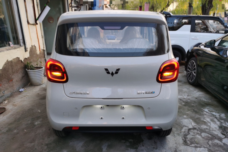 五菱汽车 宏光MINIEV 2025款 四门版 进阶款车身外观6004