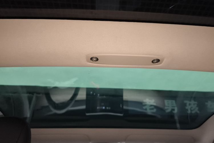 特斯拉 Model 3 2020款 标准续航后驱升级版局部细节22