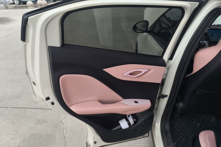 比亚迪 海鸥 2024款 荣耀版 305km 活力版中控内饰7008