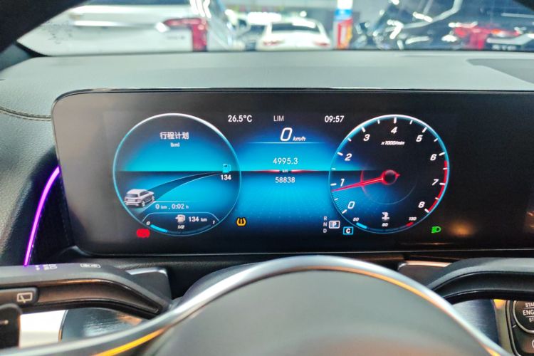 奔驰GLB 2021款 GLB 200 动感型局部细节14