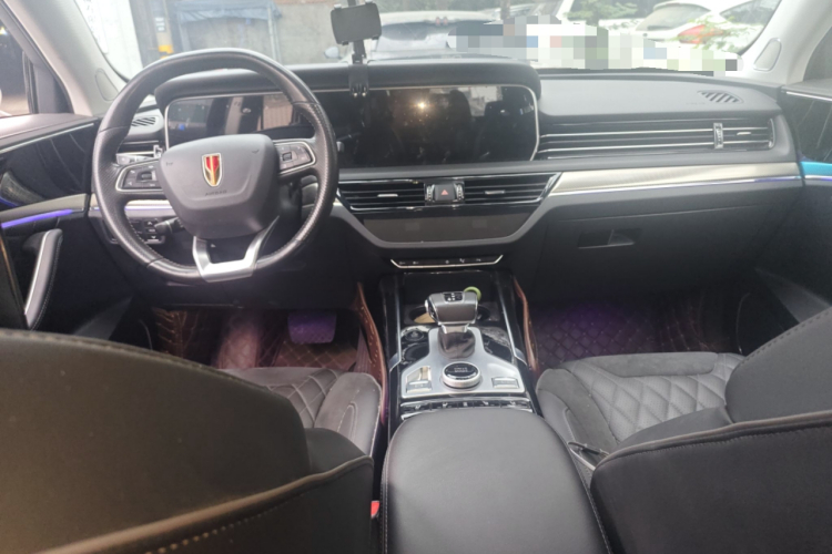 红旗HS5 2019款 2.0T 智联旗享版中控内饰12