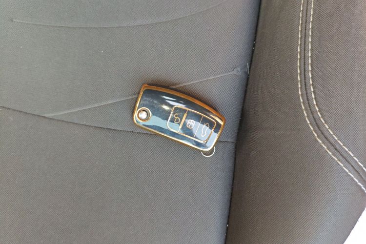 福特 嘉年华 2013款 两厢 1.5L 自动时尚型中控内饰11