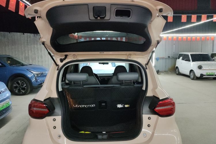 零跑汽车 零跑T03 2021款 400舒享版机舱底盘23