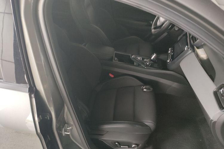 领克03 2022款 1.5TD DCT劲Pro中控内饰41