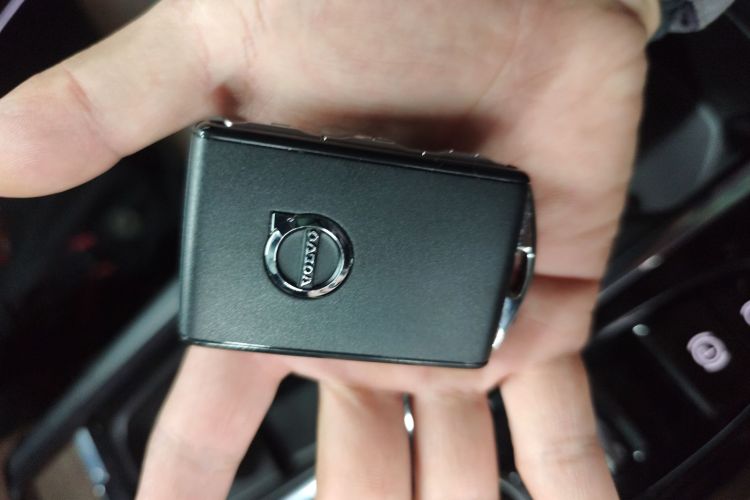 沃尔沃S90 2021款 B5 智远豪华版中控内饰11