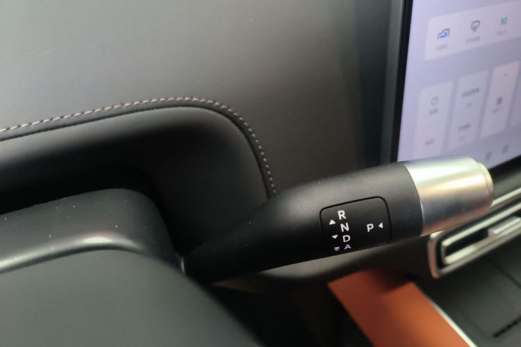 理想汽车 理想L6 2024款 Pro中控内饰18