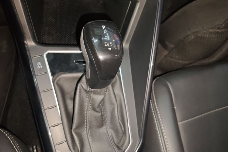 大众 朗逸 2023款 新锐 1.5L 自动新逸版中控内饰18