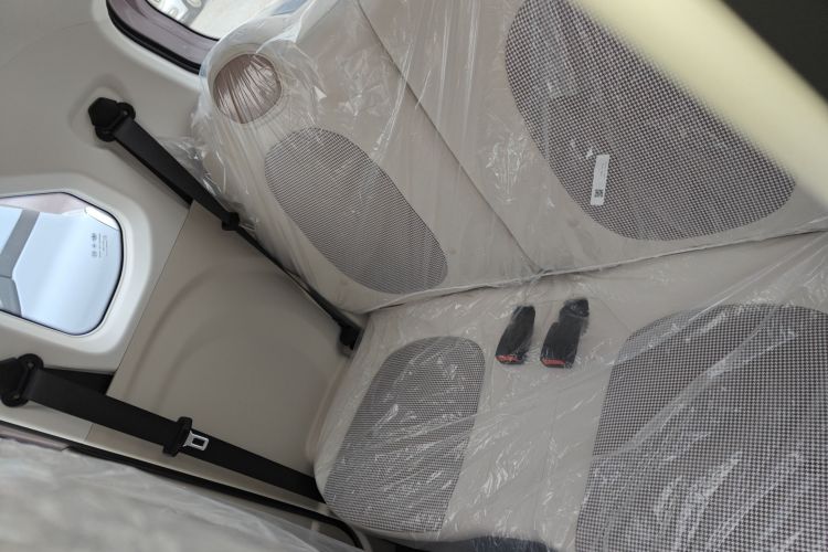 奔腾小马 2026款 222km 萌趣马 Plus中控内饰21