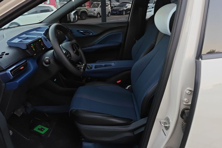 比亚迪 海鸥 2024款 荣耀版 305km 活力版中控内饰19