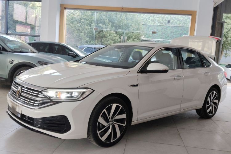 大众 速腾 2023款 300TSI DSG超越版车身外观4