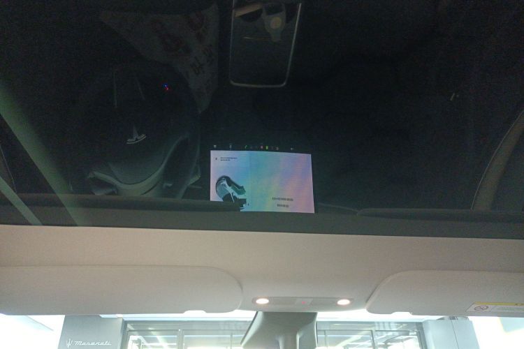 特斯拉 Model Y 2021款 长续航全轮驱动版中控内饰22