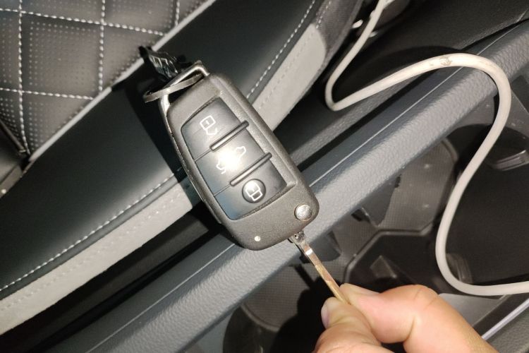 奥迪Q3 2024款 40 TFSI 时尚动感型中控内饰11