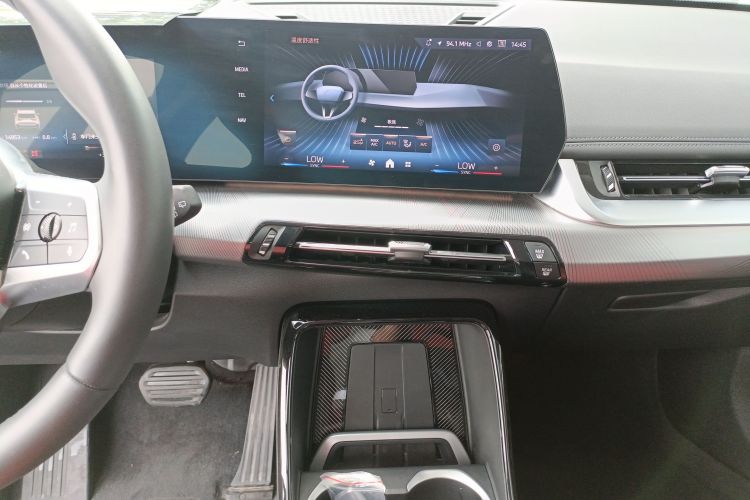 宝马X1 2024款 sDrive25Li M运动套装中控内饰16