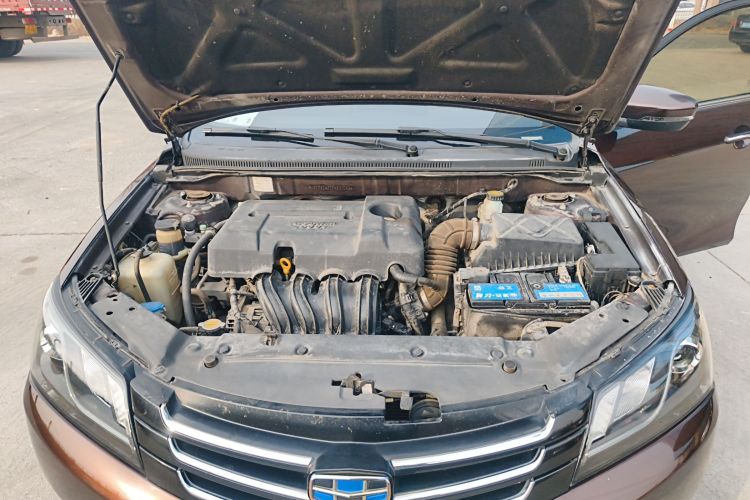 吉利汽车 帝豪 2016款 三厢 1.5L CVT豪华型机舱底盘24