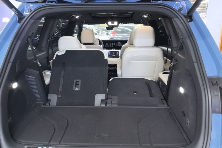 理想汽车 理想ONE 2021款 增程6座版局部细节23