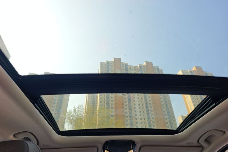 宝马3系 2020款 325Li M运动套装中控内饰22