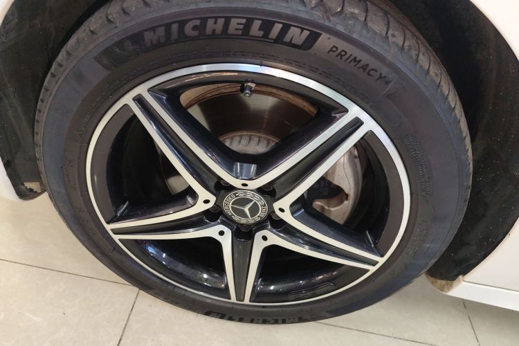 奔驰E级(进口) 2020款 改款 E 260 运动版车身外观6002