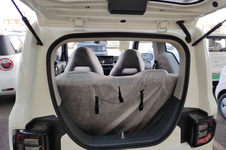 吉利银河 2024款 熊猫mini 200km 耐力熊机舱底盘23