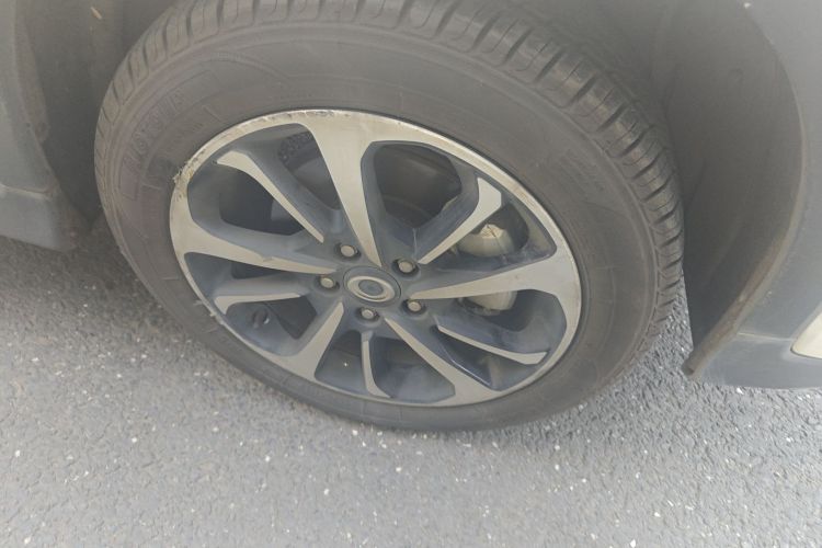 思铭 东风本田X-NV 2020款 风驰版车身外观10