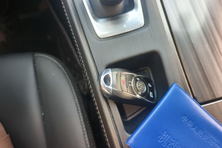 别克 君越 2020款 652T 豪华型中控内饰7001