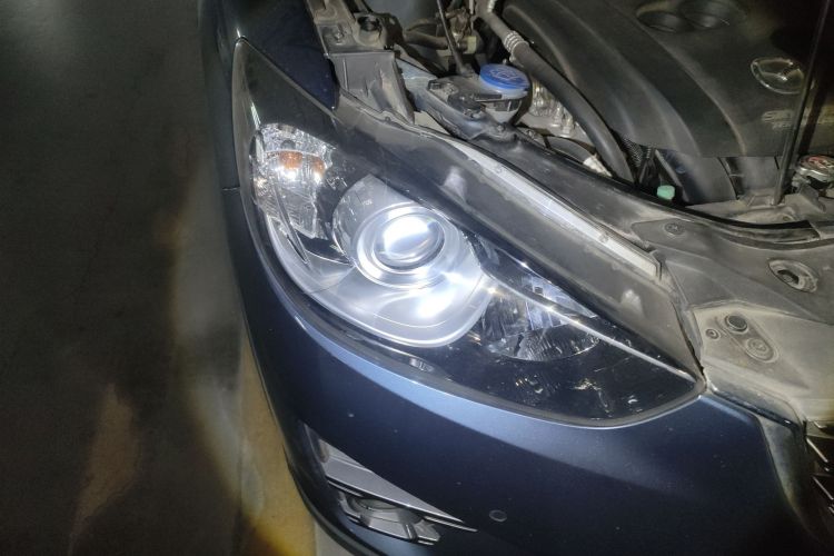 马自达CX-5 2015款 2.5L 自动四驱尊贵型车身外观8