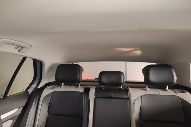 大众 高尔夫 2023款 改款 280TSI DSG Pro中控内饰22