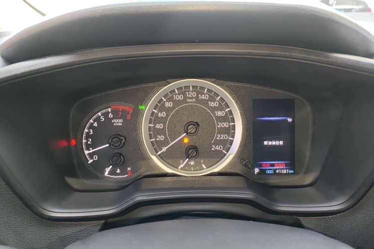 丰田 卡罗拉 2019款 1.2T S-CVT GL先锋版中控内饰14