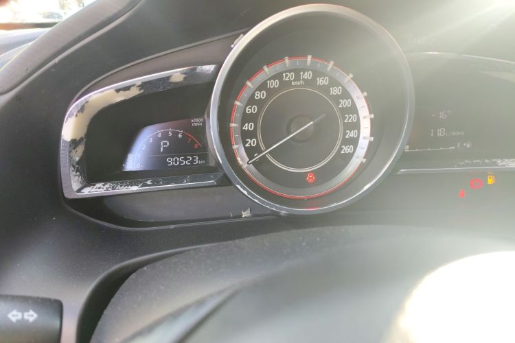 马自达3 昂克赛拉 2016款 三厢 1.5L 自动舒适型中控内饰15