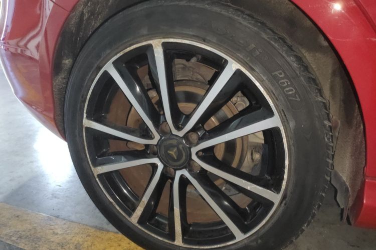 奔驰B级 2012款 B 200车身外观6008