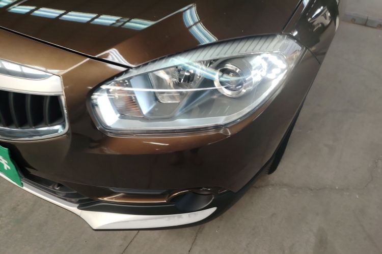 中华V5 2016款 1.5T 自动两驱智能型局部细节36