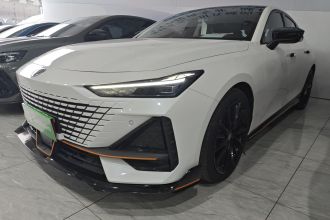 长安UNI-V 2022款 1.5T 运动版