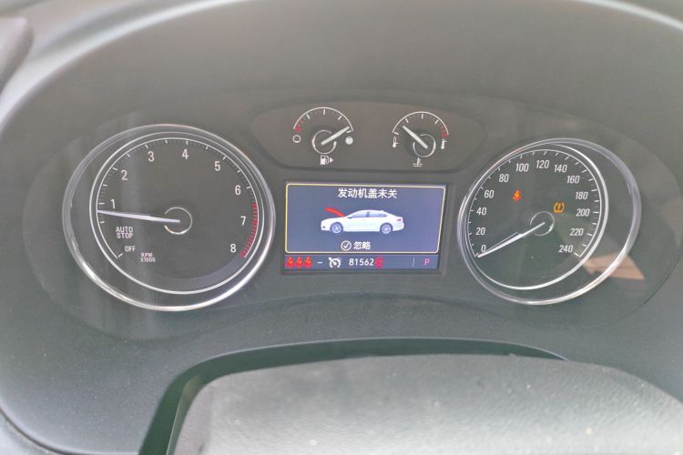 别克 君越 2020款 652T 精英型中控内饰14