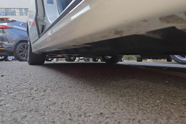 福特 蒙迪欧 2020款 EcoBoost 180 时尚型局部细节9001