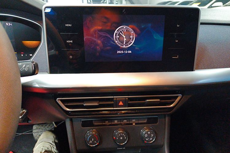 大众 朗逸 2023款 1.5L 自动得逸版中控内饰16