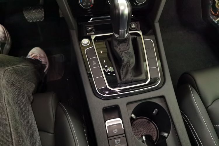 大众 迈腾 2020款 280TSI DSG 舒适型局部细节18