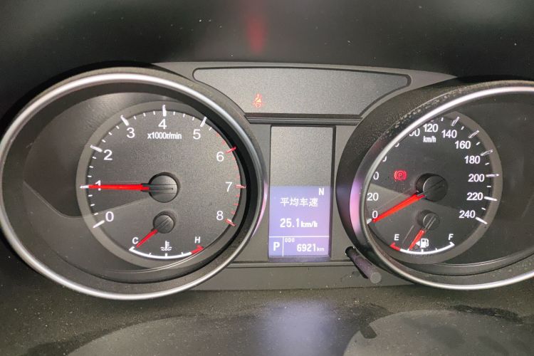 哈弗M6 2023款 PLUS 1.5T DCT豪华智联型局部细节14