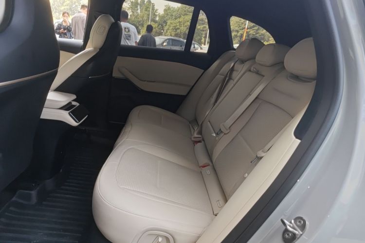 蔚来ES6 2024款 75kWh中控内饰21