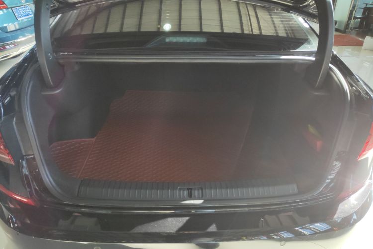 大众 帕萨特 2025款 出众款 330TSI 星空精英版局部细节23