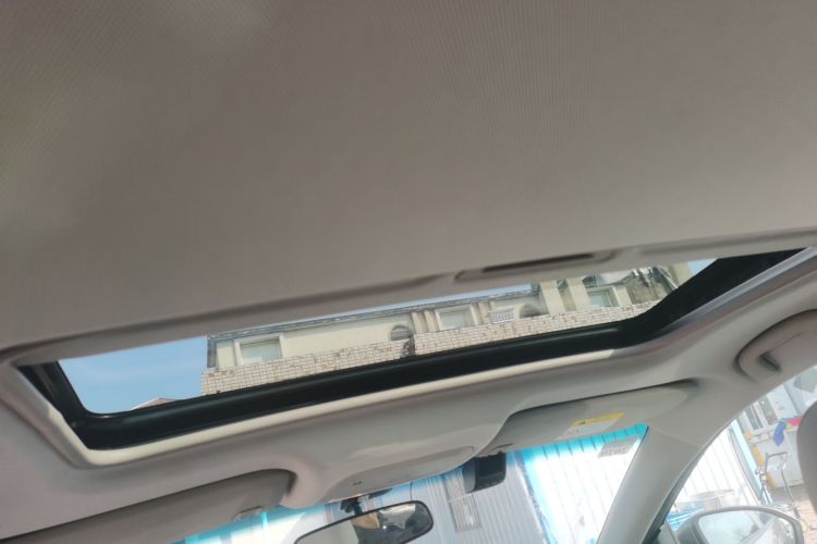 别克 英朗 2015款 15N 自动豪华型中控内饰22