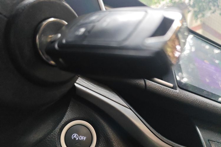 别克 英朗 2018款 18T 自动精英型中控内饰7001