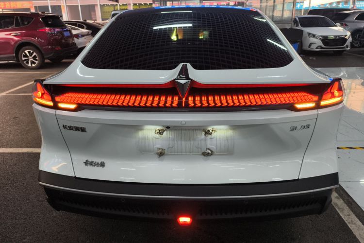 深蓝汽车 深蓝SL03 2023款 515MAX纯电版车身外观6