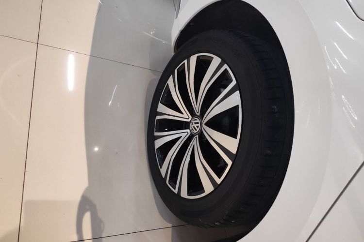 一汽-大众CC 2020款 330TSI 魅颜版 国VI车身外观6003