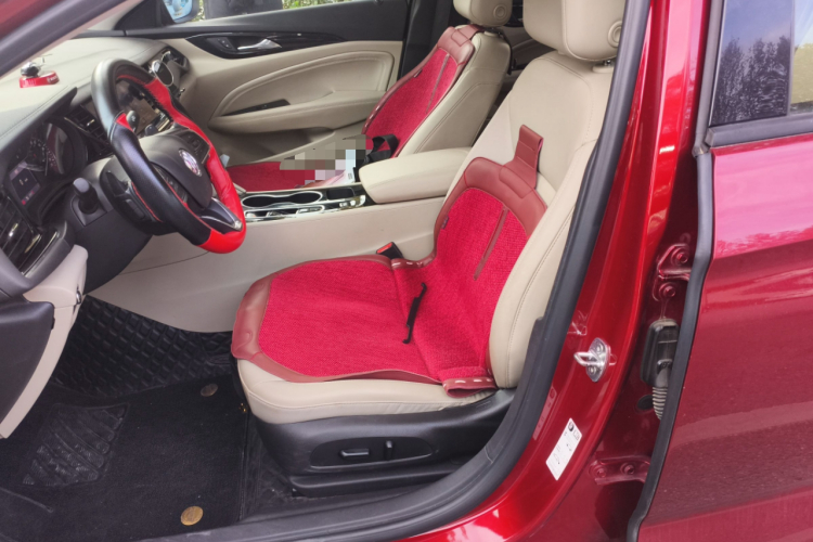 别克 君威 2020款 552T 精英型中控内饰19