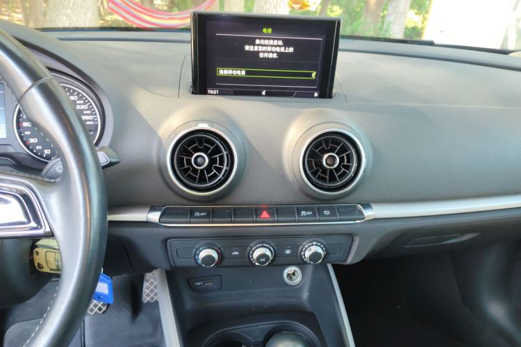 奥迪A3 2017款 Sportback 35 TFSI 进取型局部细节16