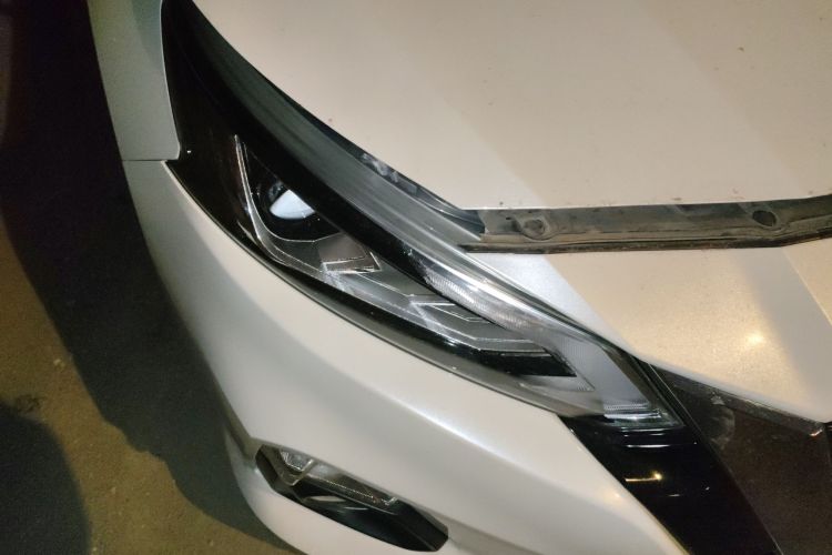 日产 天籁 2021款 2.0L XL 舒适版车身外观8